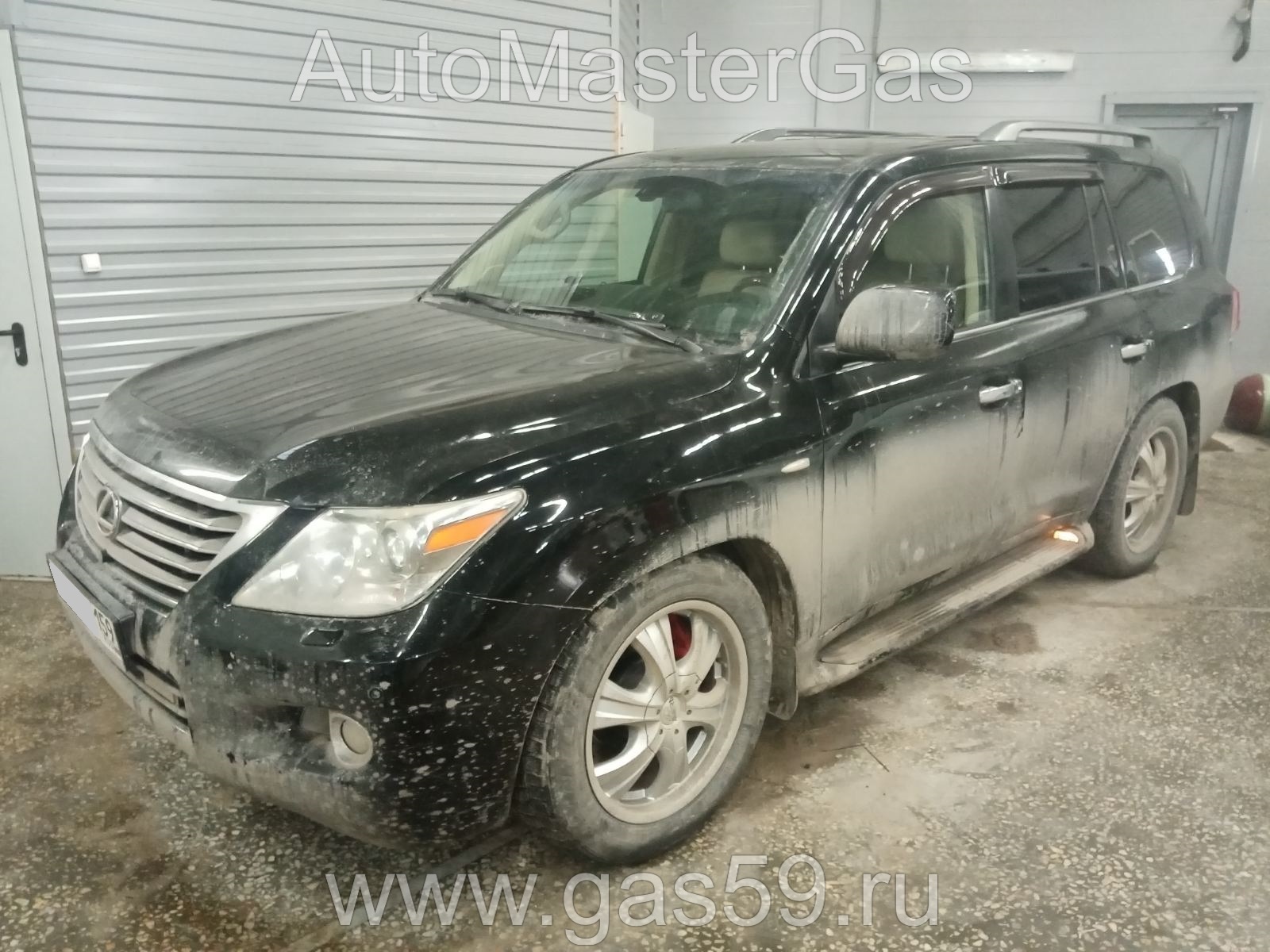 Установка ГБО на Lexus LX 570 2009г., ГБО 4 поколения, метан LANDIRENZO (Италия), двигатель 5.6л. 8 цилиндров