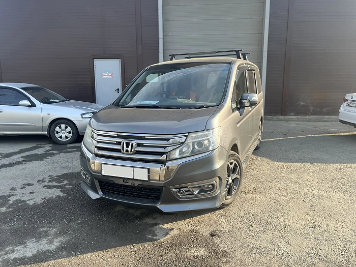 Установка ГБО на Honda StepWGN Spada 2013 г., ГБО 4 поколения, пропан EuropeGas (Польша), двигатель 2.0 л. 4 цилиндра