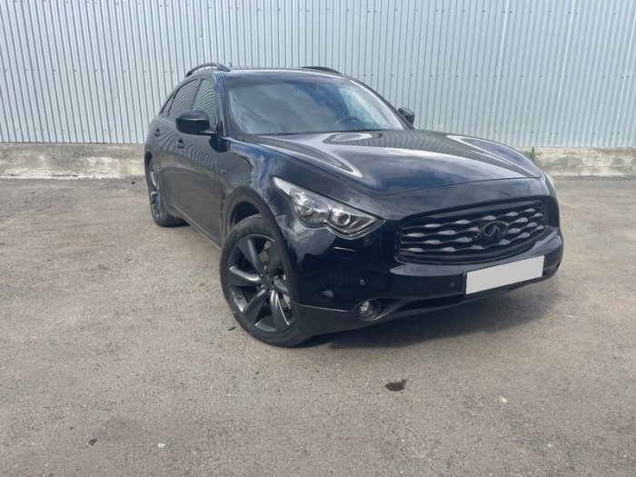 Установка ГБО на Infiniti FX37 2010г., ГБО 4 поколения, пропан LANDI RENZO (Италия), двигатель 3.7л. 6 цилиндров