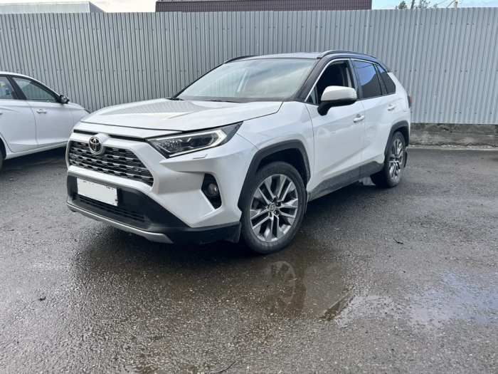 Установка ГБО на Toyota RAV4 2022 г., пропан EuropeGas (Польша), двигатель 2.5 л. 4 цилиндра