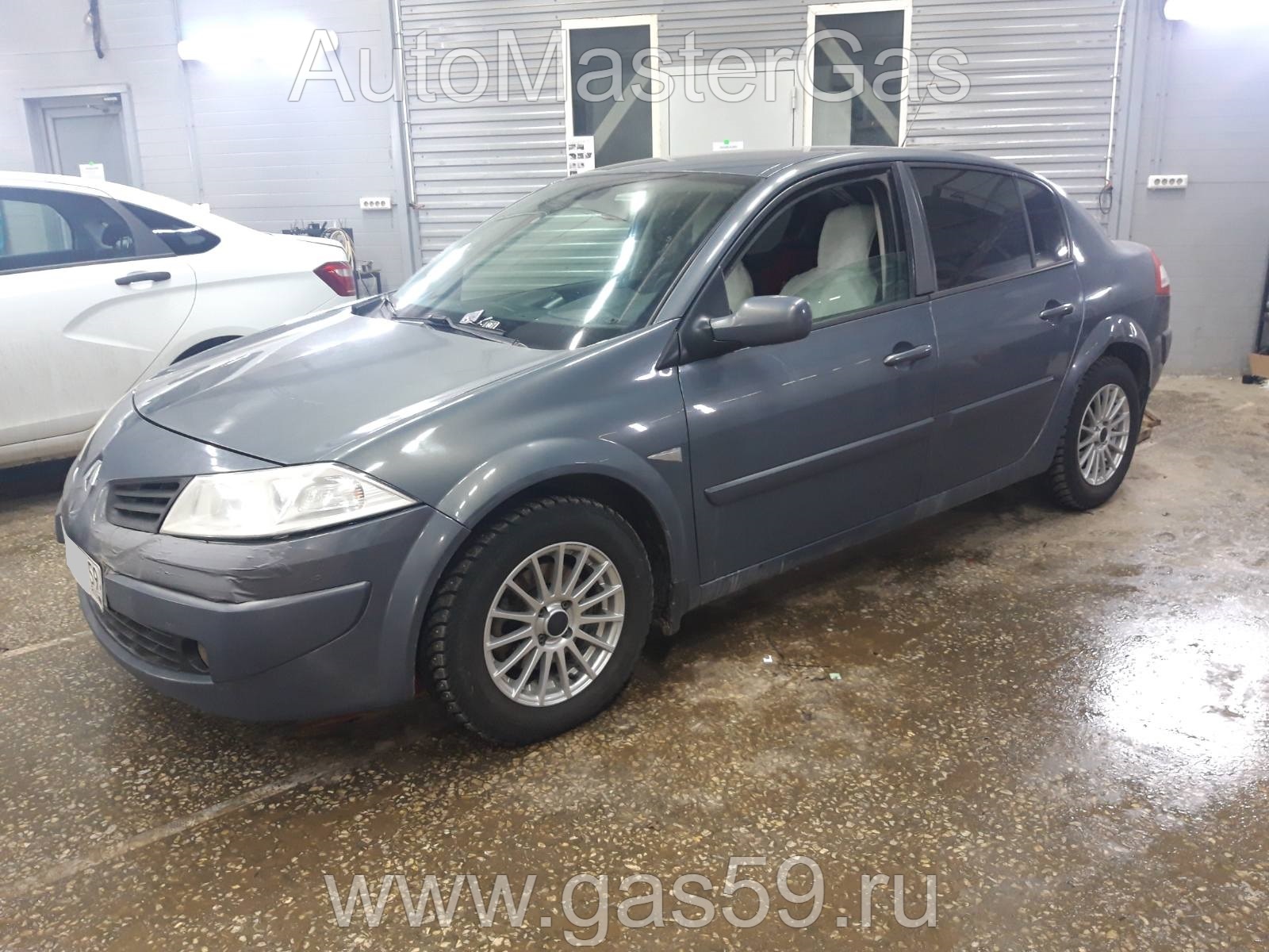 Установка ГБО на Renault Megane II 2007г., 1.6л., 4 цилиндра, монтаж  07.06.2021 в Екатеринбурге