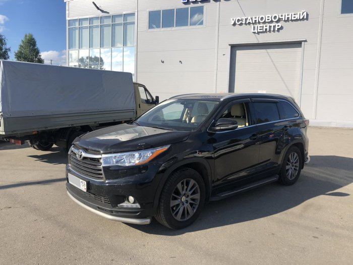 Установка ГБО на Toyota Highlander 2014г., ГБО 4 поколения, метан LANDIRENZO (Италия), двигатель 3.5л. 6 цилиндров