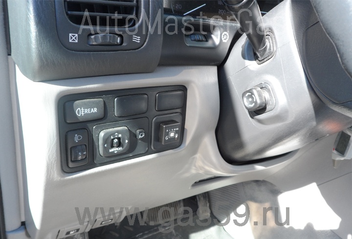 Установка метанового ГБО на Toyota Land Cruiser 100 4.7 4WD, ГБО 4 поколения OMVL CNG (Италия), с баллоном 120 литров ТИП-2